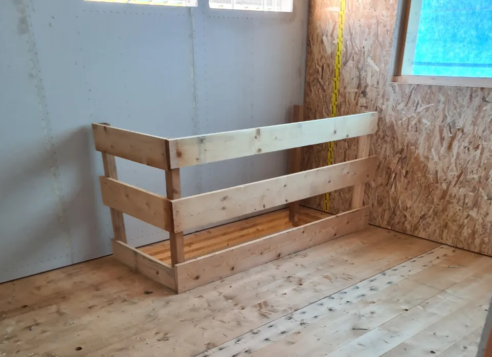 Bau-Sicherheit durch Sicherung Absturzkante bei Treppe durch Krattiger Holzbau AG Amriswil