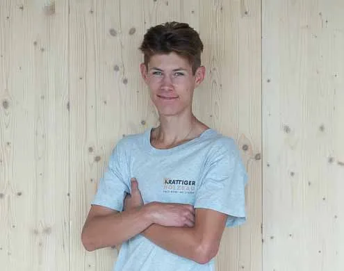 Porträtaufnahme von Timo Brüschweiler Lernender Zimmermann EFZ bei der Krattiger Holzbau AG Amriswil