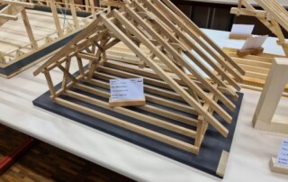 Modell-Ausstellung 2022 GBW Weinfelden Binder-Modell von Fabian Werner Lernender bei der Krattiger Holzbau AG Amriswil